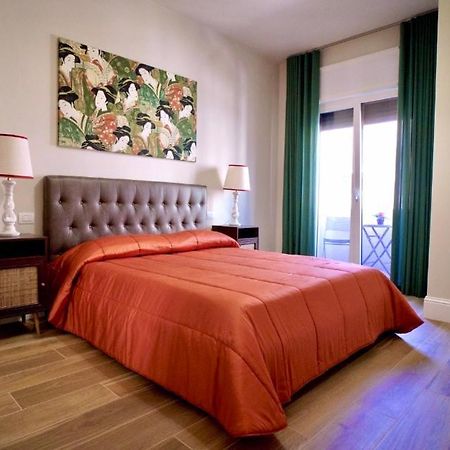 Les Suites Di Adi Apt Bari Esterno foto